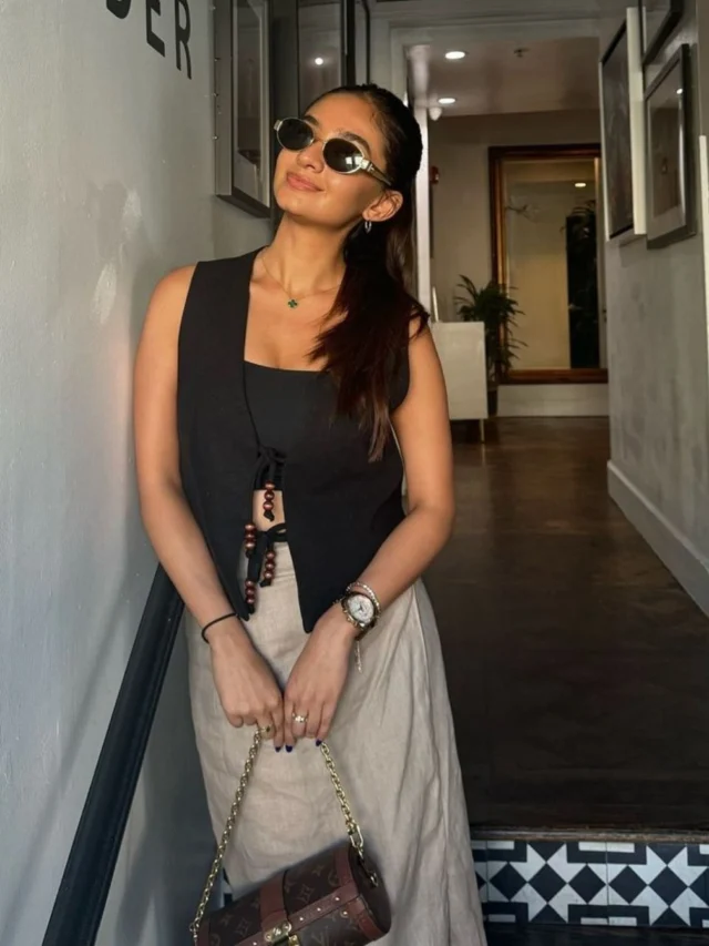 Anushka Sen (7)
