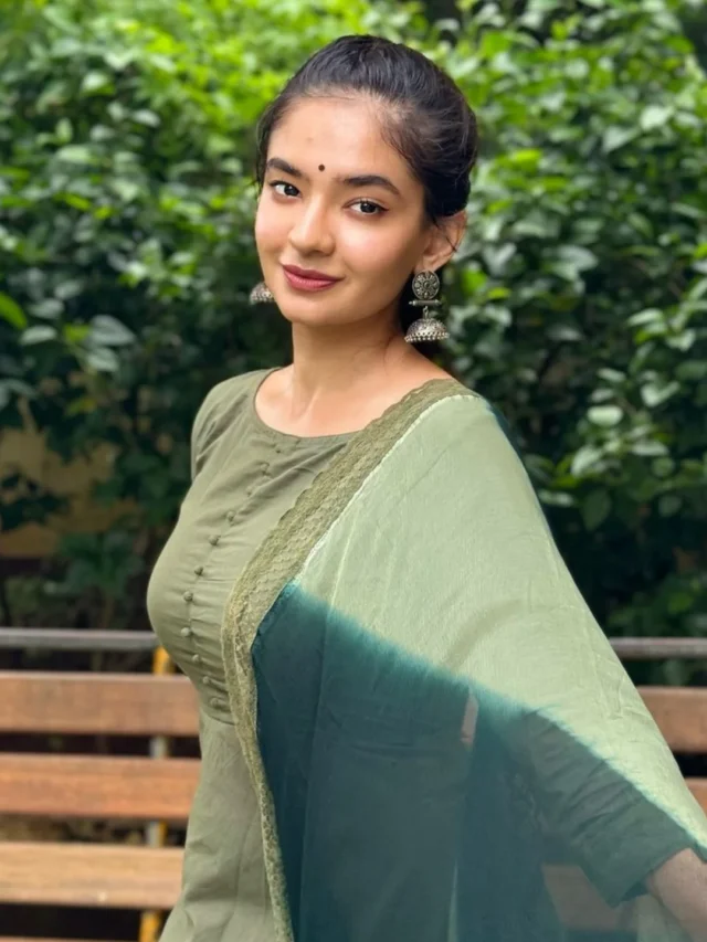 Anushka Sen (1)