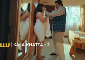 Palang Tod Damaad Ji on ULLU: Rajsi Verma uses damaad to satiate ...