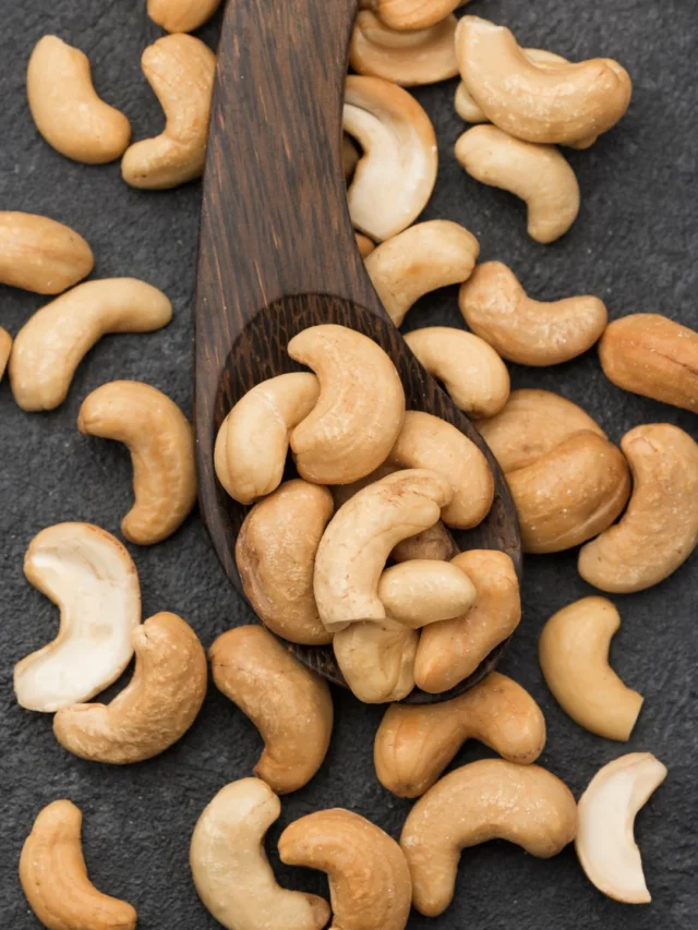 Cashew nuts (2)