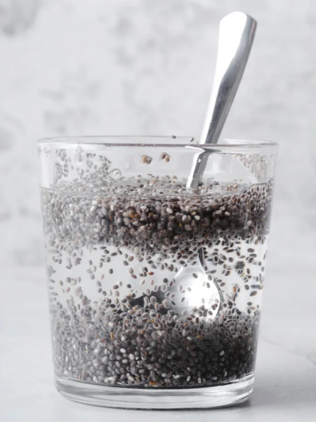 chia seeds water (1)