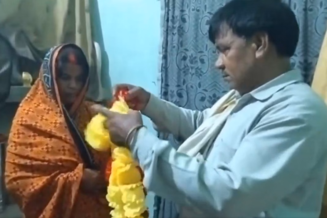 Varanasi Viral Video Two Kids Mother Caught Cheating