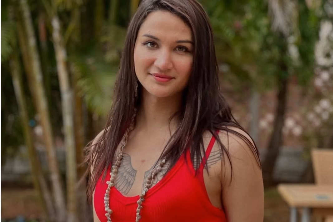 Anaya Bangar Rise And Fall