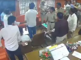 Delhi University Viral Video