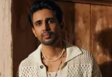 Kantara Chapter 1 Actor Gulshan Devaiah Mocks Bollywood’s Lavish Entourages: ‘1000 Staff, 52 Vanity Vans…’ Kantara Chapter 1 Actor Gulshan Devaiah Mocks Bollywood’s Lavish Entourages