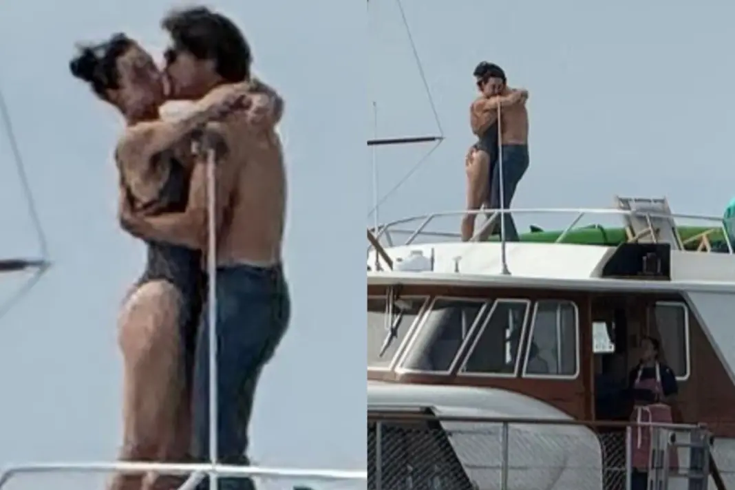 Katy Pery and Justin Trudeau Viral Photo Kissing on Yacht
