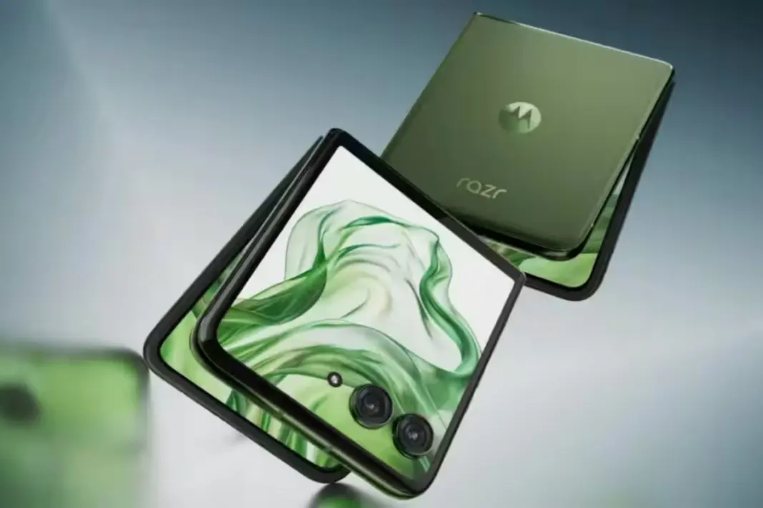Motorola- Razr- 50- Ultra- 5G