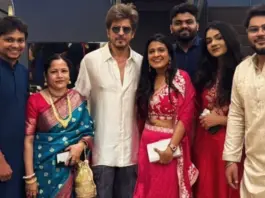 Shah Rukh Khan Celebrates Diwali With Gauri Khan's Team