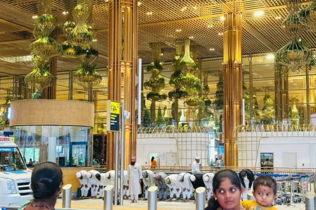 Bengaluru Airport Viral Video