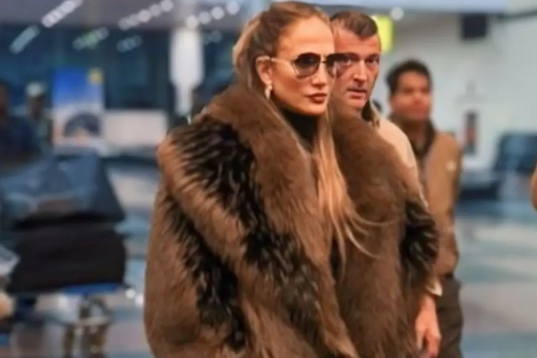 Jennifer Lopez at Udaipur Airport