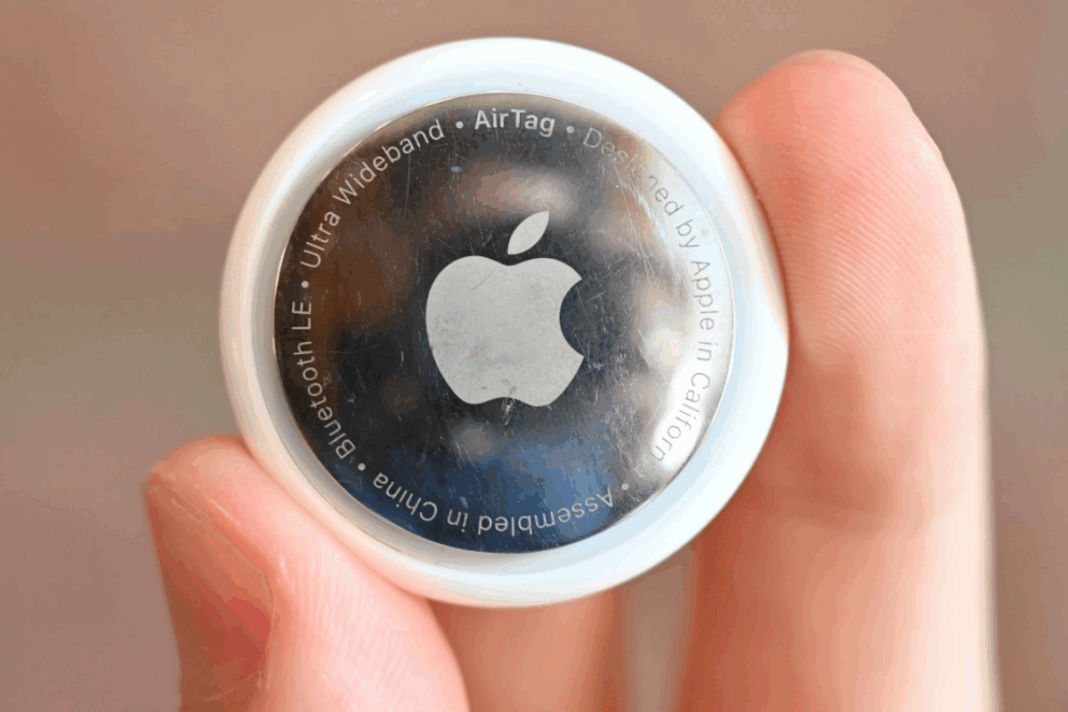Apple AirTag