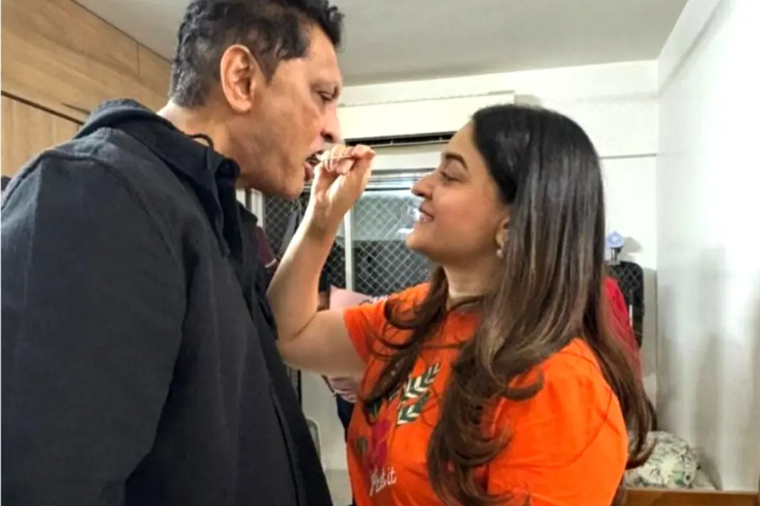 Mahi Vijj And best friend Nadim