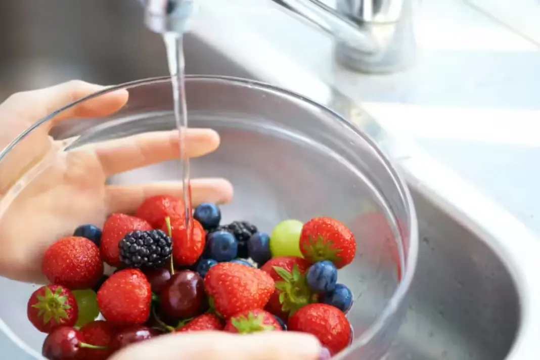 Fruit Cleaning Hacks