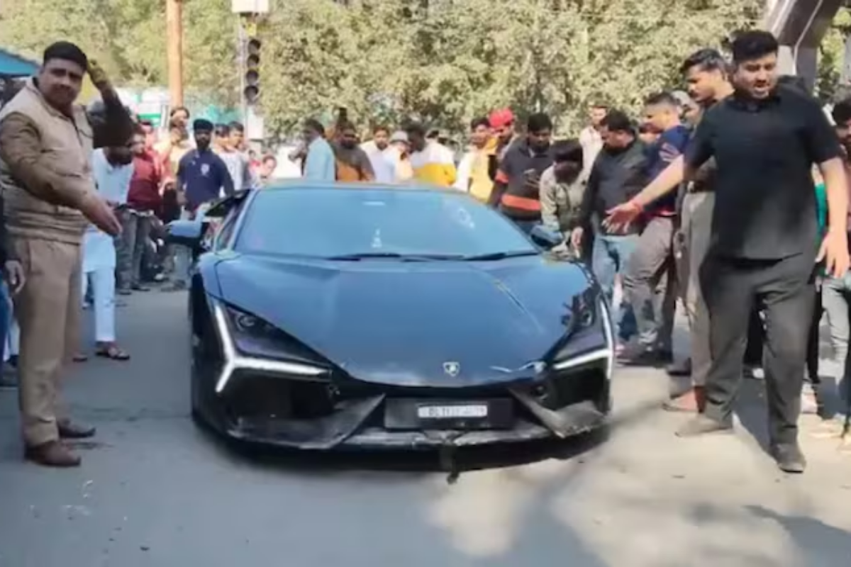 Kanpur Lamborghini Accident