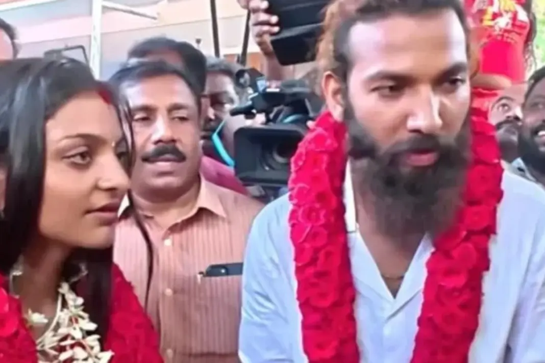 Monalisa Bhosle Marries Farman Khan