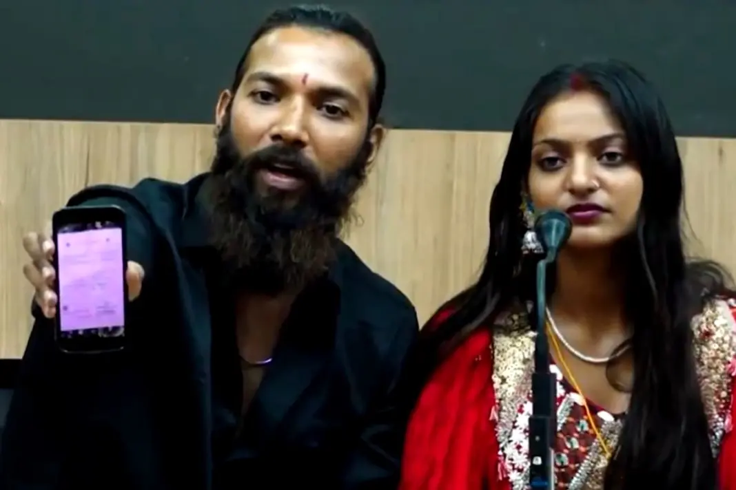 Monalisa Bhosle Viral Video with husband Farman Khan