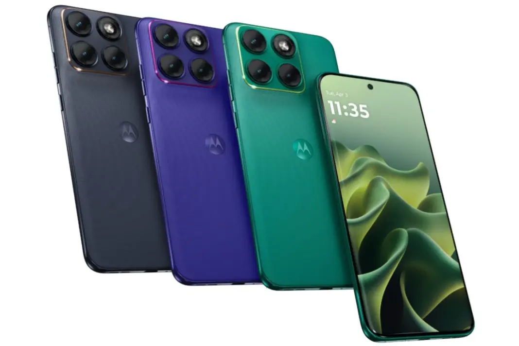 Moto- Edge -70- Fusion