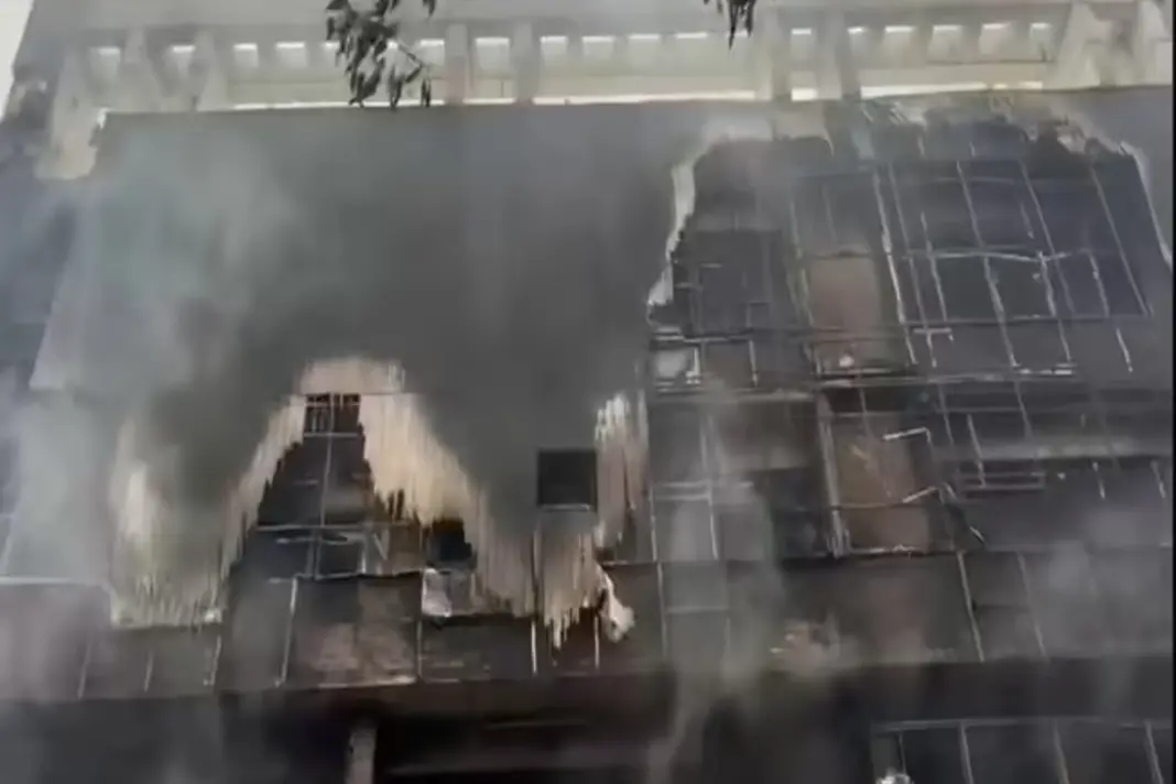 Vishal Mega Mart Fire