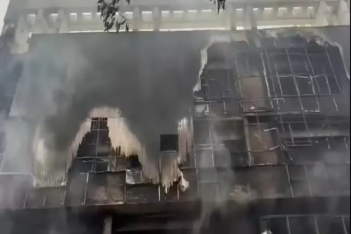 Vishal Mega Mart Fire