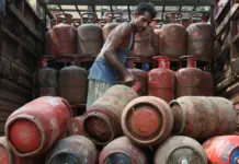 Can LPG Shortage Impact Upcoming Assembly Elections in West Bengal, Assam, Keralam and Tamil Nadu, DMK Plans Stir lpg-shortage