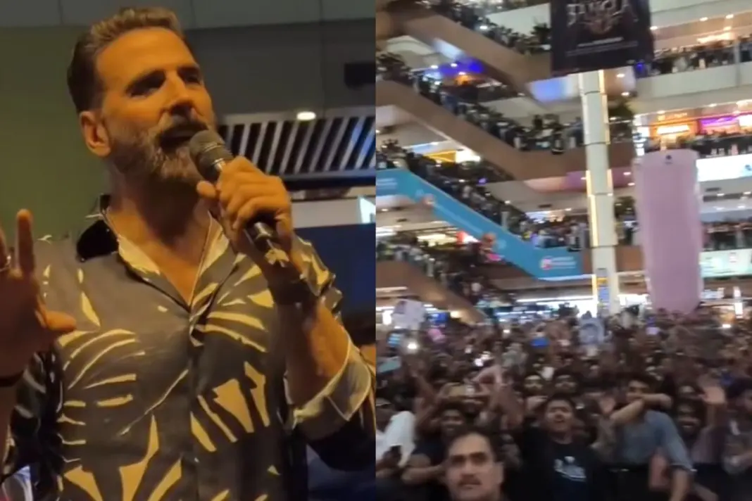 Akshay Kumar at noida mall Bhooth Bangla promotions