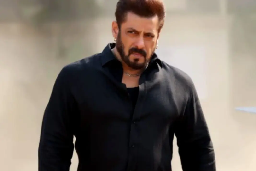 Salman Khan Trolled For Revealing He Does not Read Scripts