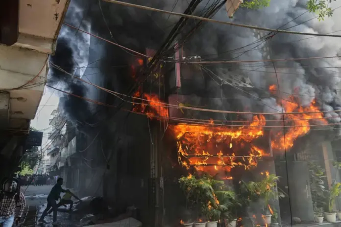 Delhi- Fire
