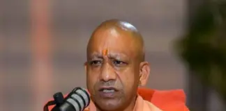 CM Yogi Adityanath Pays Tribute to Fallen Police Personnel on Police Commemoration Day, Highlights UP’s Law and Order Reforms