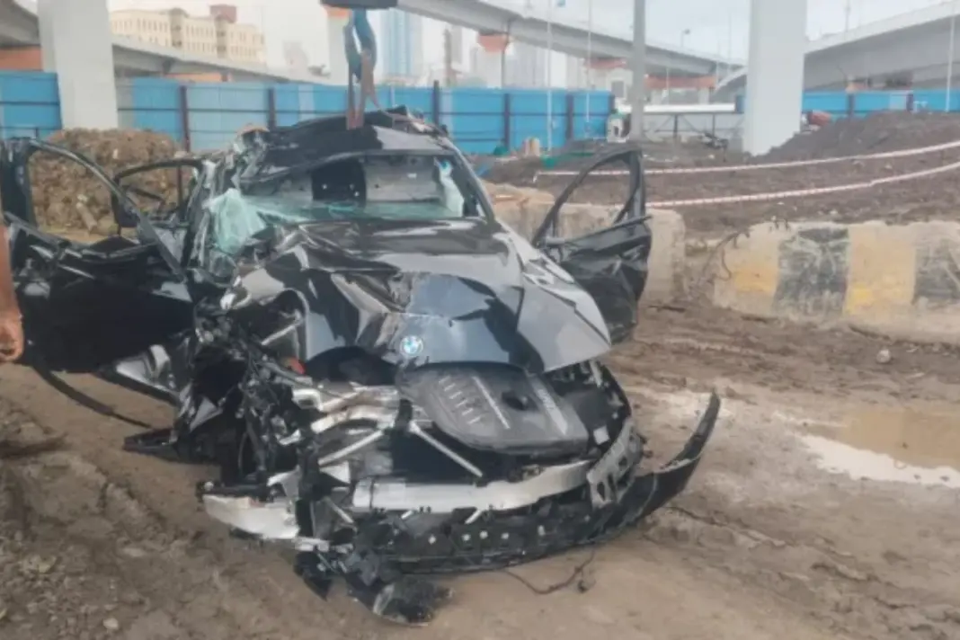 Mumbai- BMW -Accident